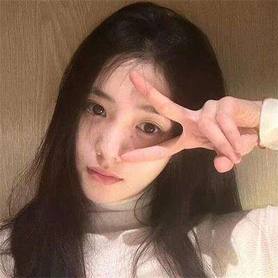 飘动的红丝带